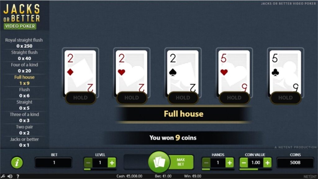 Juego Jacks or Better Video Poker mostrando un “Full House” ganador como ejemplo de los cash outs en juegos online